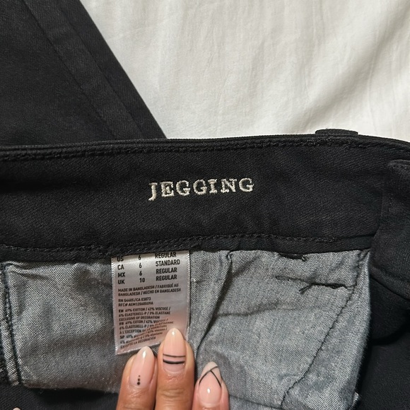 American Eagle Outfitters black Jeggings - Picture 6 of 6